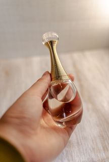 （分類：）位於 。 由 ttyyvonneeee 提交（商品編號 1145585205，圖片 1）。簡介： 。