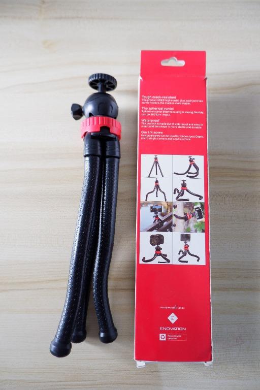 Enovation Octopus Tripod Flexipod Flexible Tripod for Vlogging (Category: Mounts & Holders) located in Caloocan City. Submitted by thriftyswift.mnl (Listing ID 1145445155, Image 2). Description: Enovation Octopus Tripod 2 in 1 Flexipod or Flexible Tripod BRAND: Enovation 📌 With Box 📌 Highly elastic legs can be made into almost any shape you want, making it possible for you to tie it to the chair, branch, poles & alike; And it can be bent for th