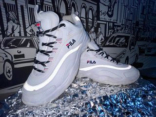 Affordable fila ray white For Sale Women s Fashion Carousell Singapore