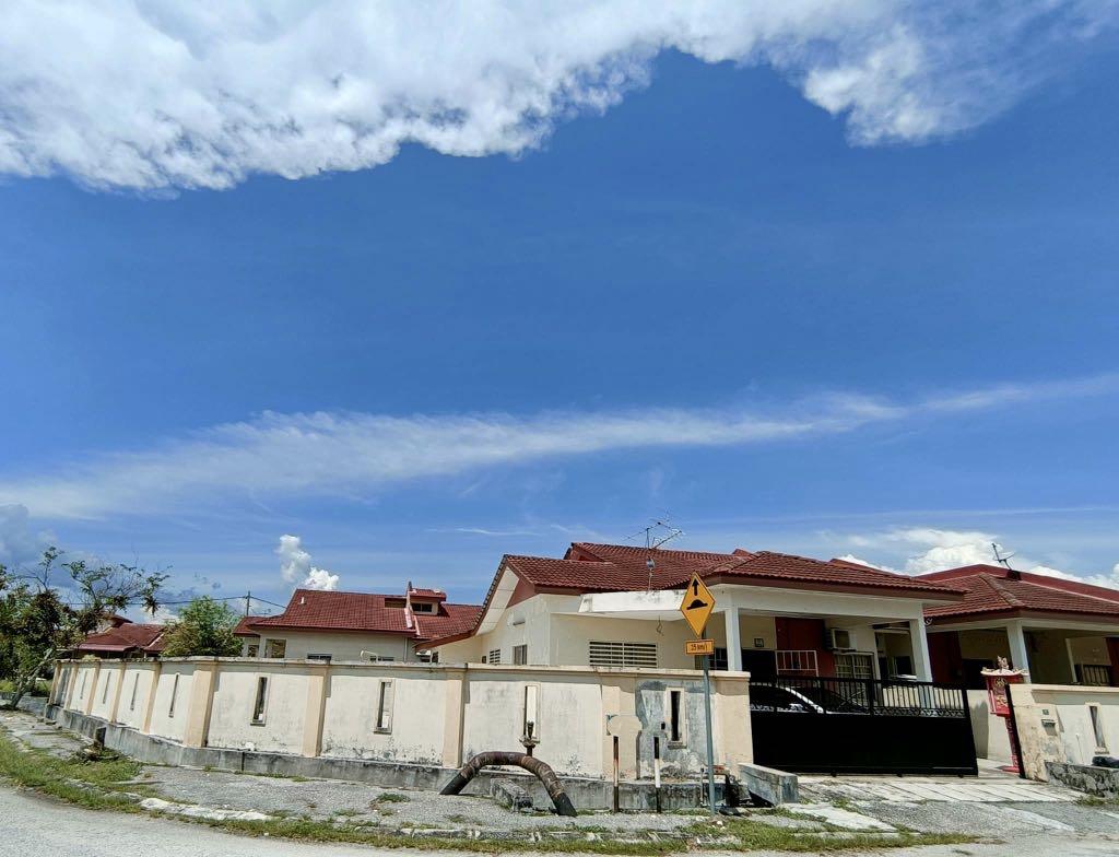 For Sale Single Storey Corner House at Margosa, Seri Botani IPOH