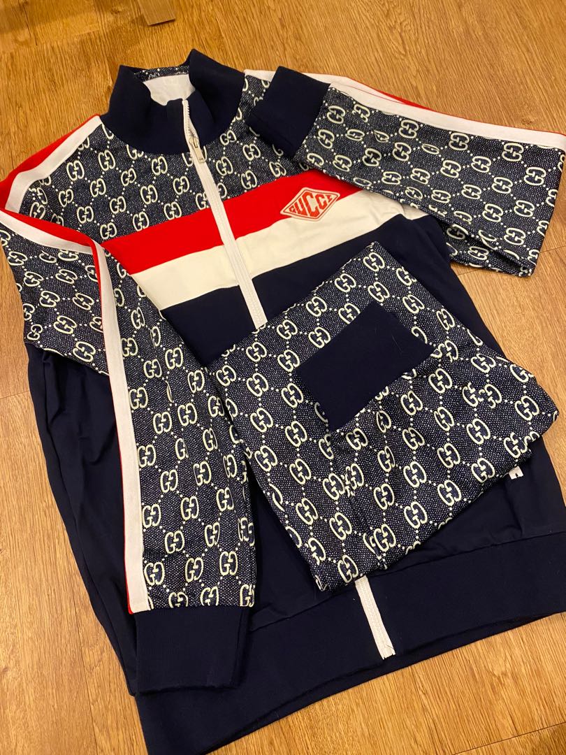 Gucci sweater jacket clearance