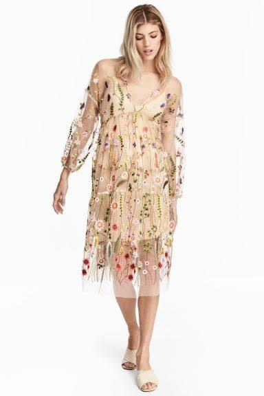 H\u0026m embroidered DRESS not zara bershka 