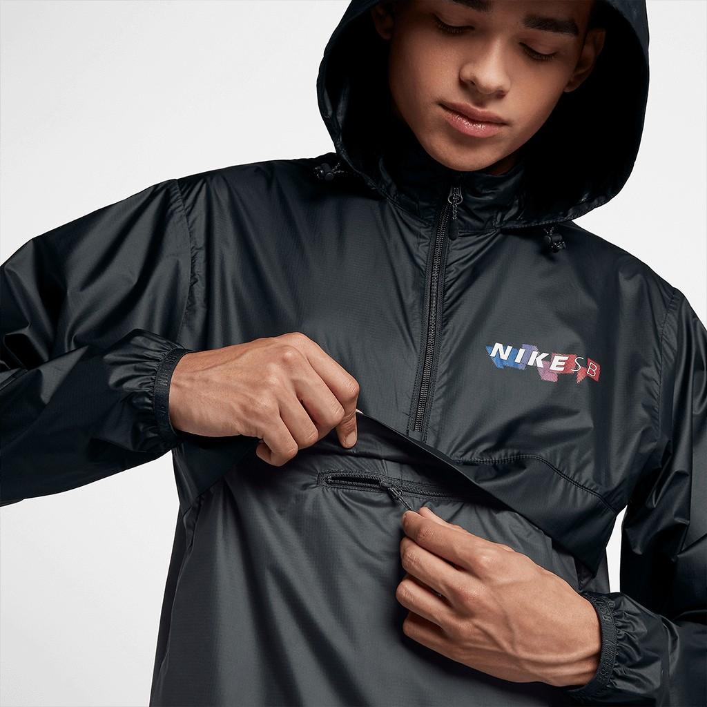Jaket nike sb anorak packable ori Fesyen Pria Pakaian Baju