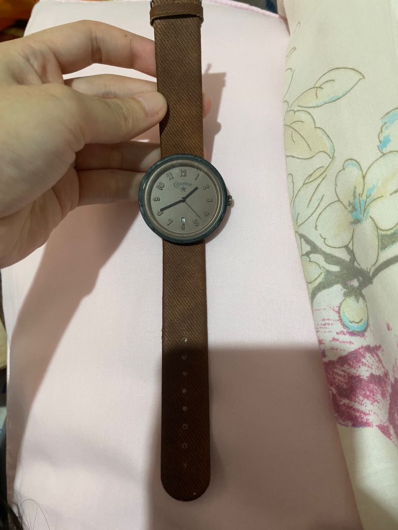 Jam Tangan pria converse original Fesyen Pria Jam Tangan di