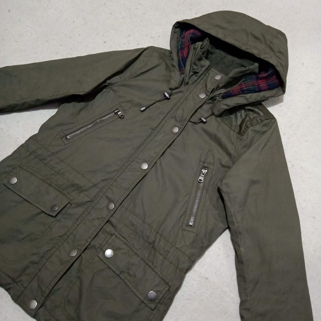 Label of graded goods H&M Parka outdoor jacket