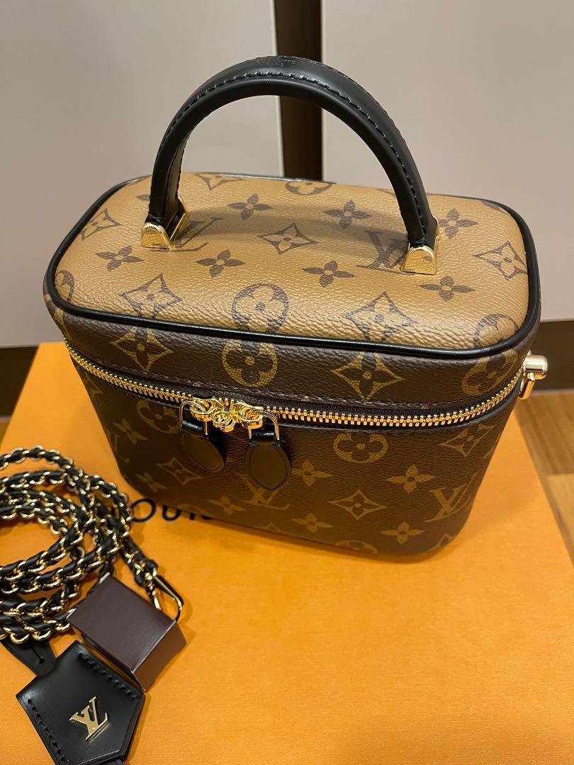 louis vuitton m45165 vanity pm monogram canvas, with chain, keys, no lock,  dust cover & box