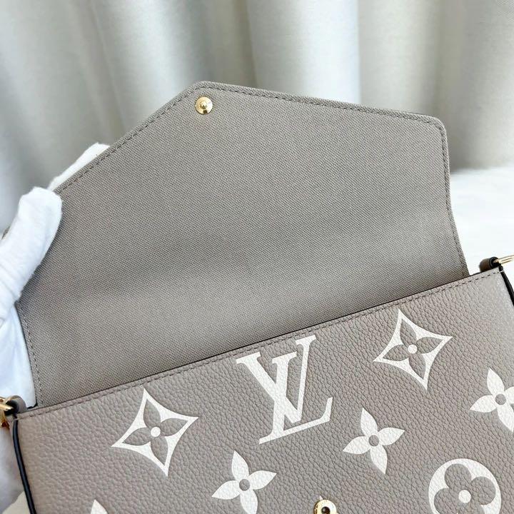 LNIB Louis Vuitton Felicie Pochette Tourterelle Monogram Empreinte Leather  GHW, Luxury, Bags & Wallets on Carousell