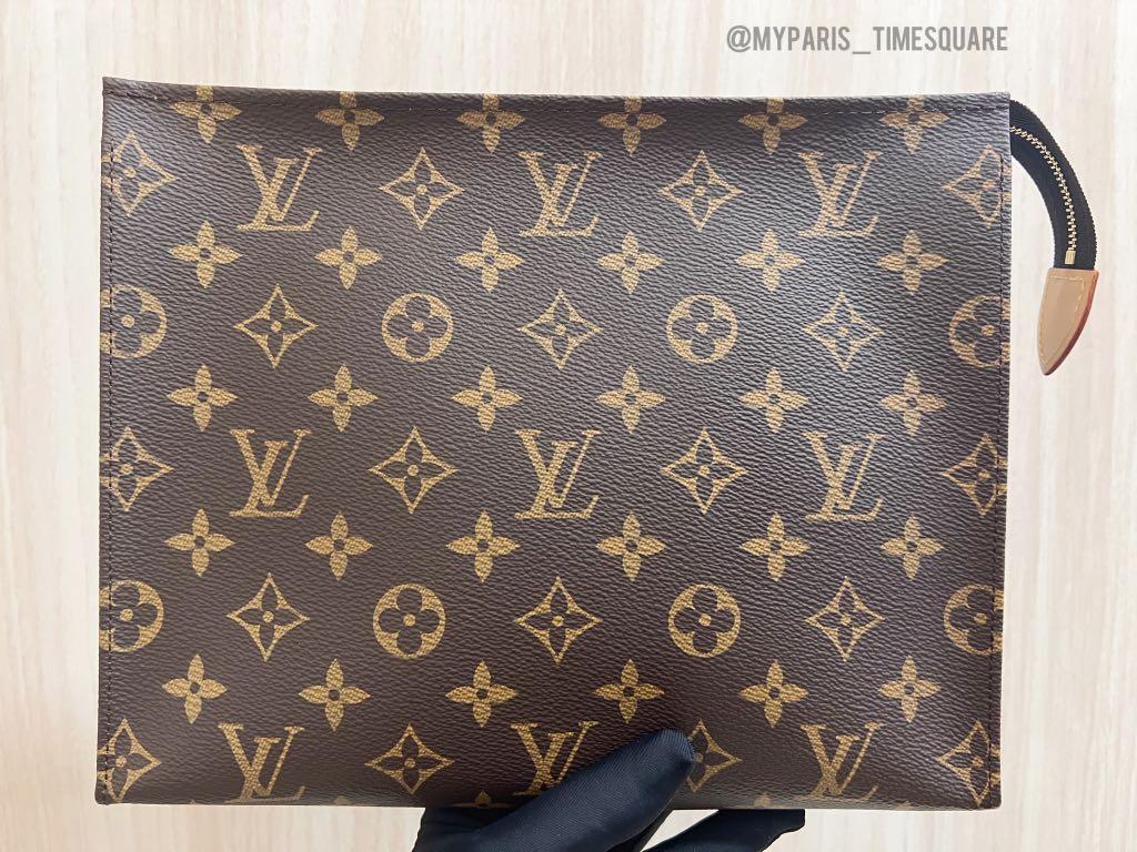 Louis Vuitton LV Monogram Raffia Poche Toilette 26 (Limited Edition  Toiletry Pouch 26 By The Pool Collection), Luxury, Bags & Wallets on  Carousell