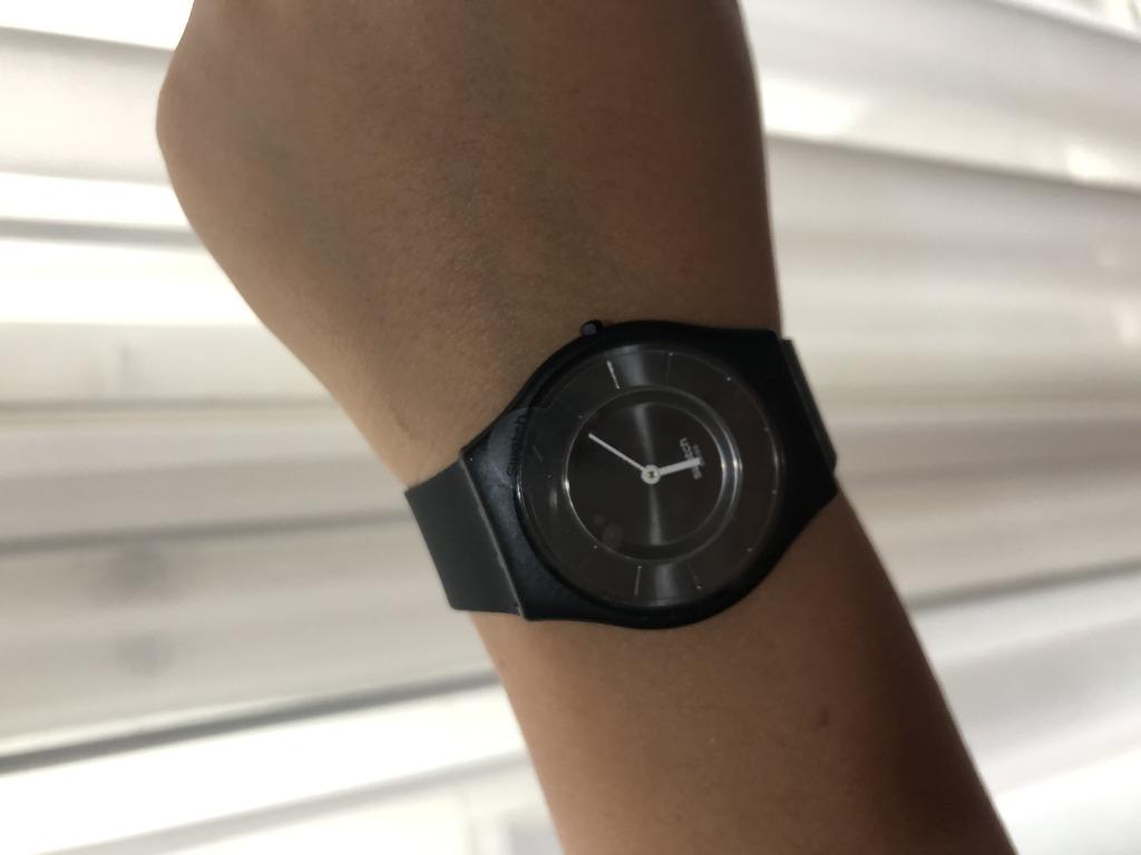 NEW! Swatch Liquirizia Original, Fesyen Wanita, Jam Tangan di Carousell