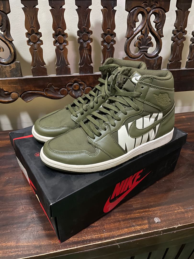 Retro 1 2025 olive green