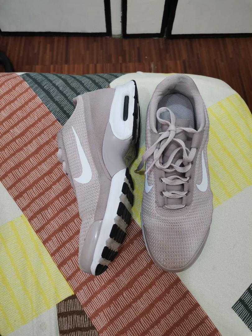 Nike air max jewell particle rose outlet