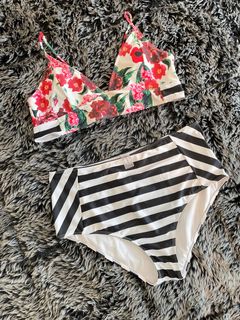 (Category: ) located in . Submitted by shopprelovednaome (Listing ID 1145460746, Image 1). Description: .