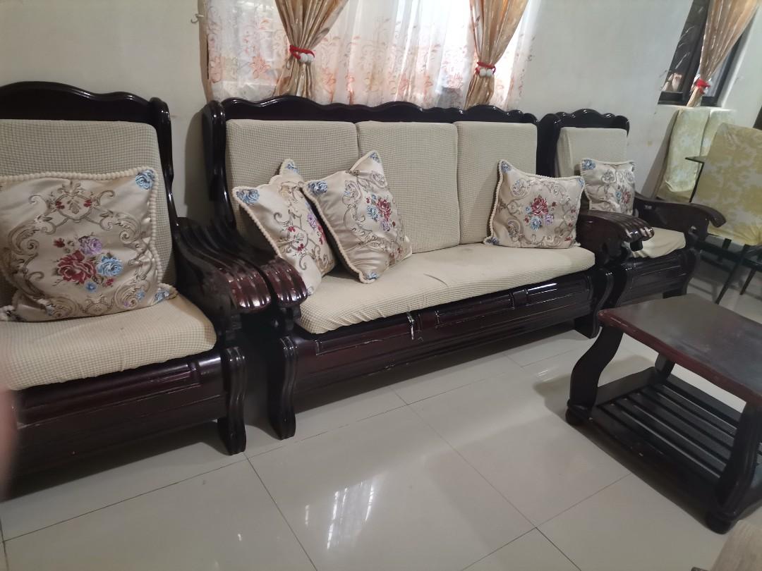 FOR SALE 2nd hand Malaysian Horse design Sala Set, Furniture & Home