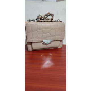 (Kategori: ) berada di . Dikirim oleh prPR_26 (ID iklan 1145514913, Gambar 1). Deskripsi: .