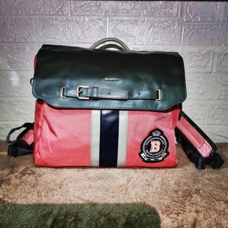 (Kategori: ) berada di . Dikirim oleh backpackfromthrift (ID iklan 1145461015, Gambar 1). Deskripsi: .