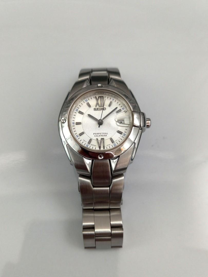 Seiko Perpetual Calendar 4F32-0019, Men's Fashion, Watches & Accessories,  Watches on Carousell