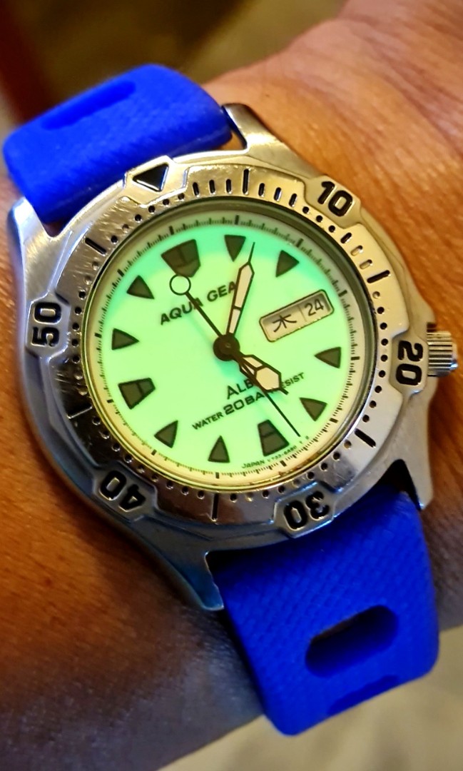 Alba aqua gear diver 200m sale