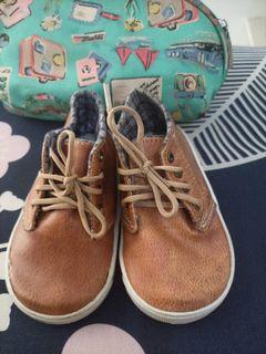 Free Sepatu bayi kulit