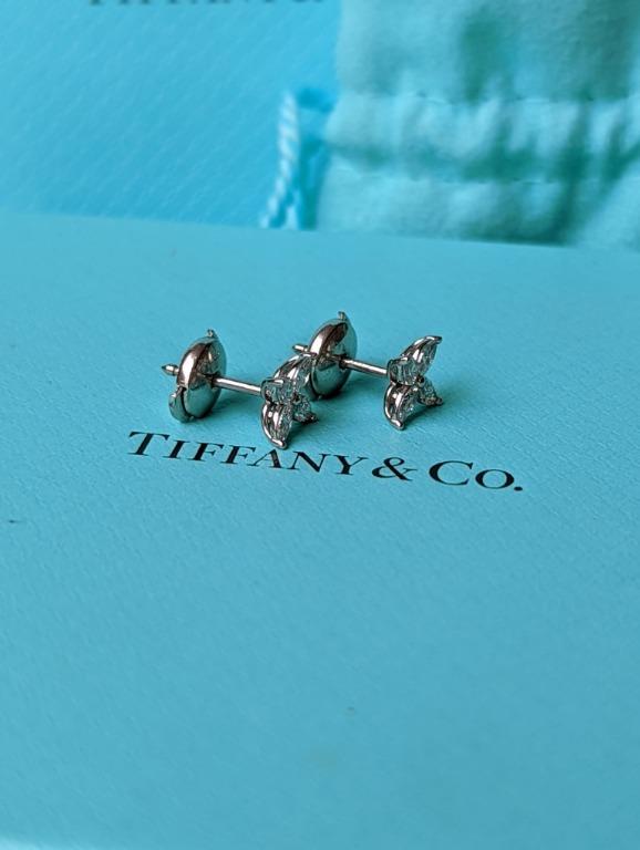 Tiffany and company earrings top