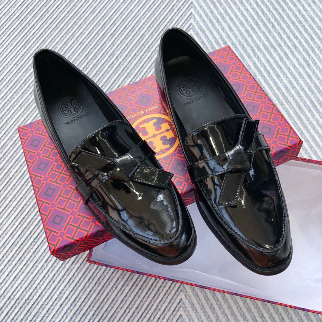 Tory burch patent leather outlet