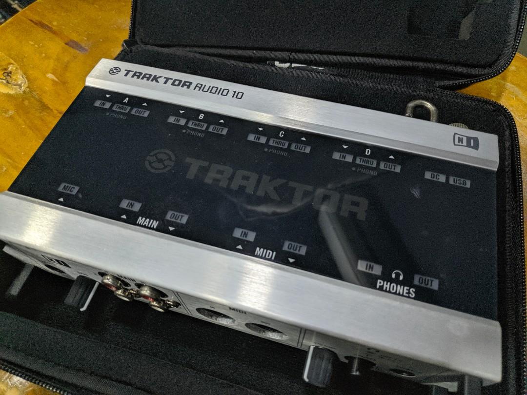 NATIVE INSTRUMENTS TRAKTOR AUDIO 10 NATIVE INSTRUMENTS TRAKTOR