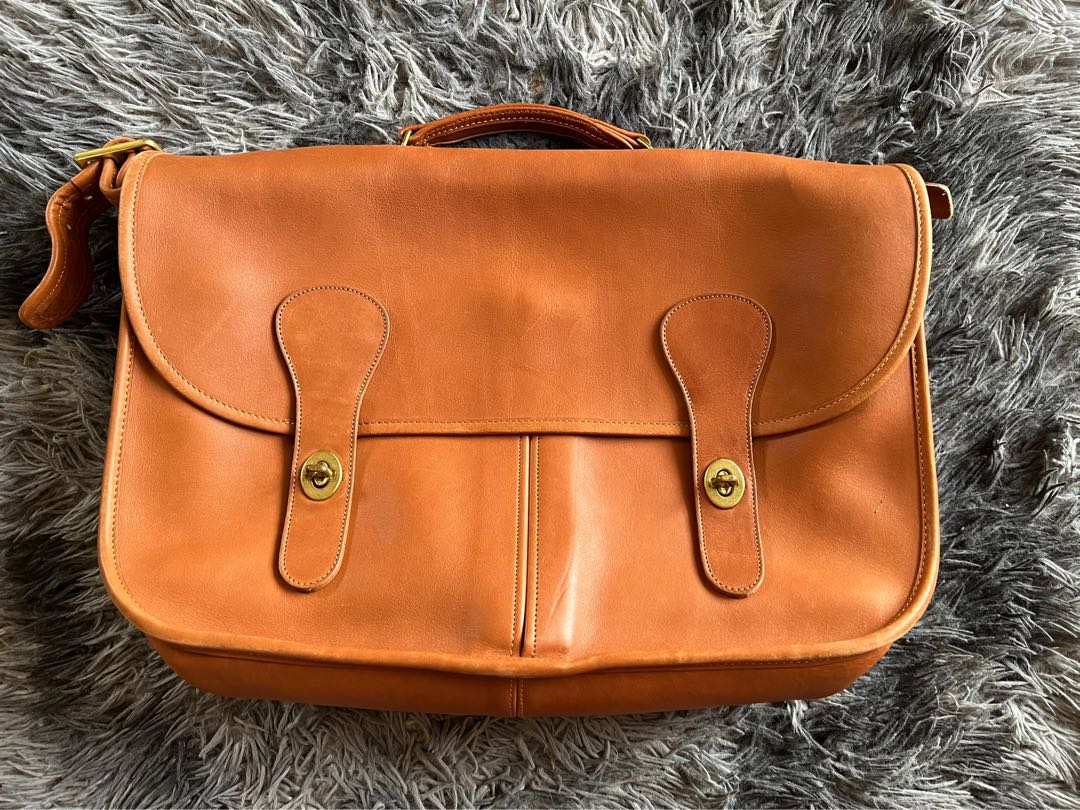 Vintage coach store musette bag