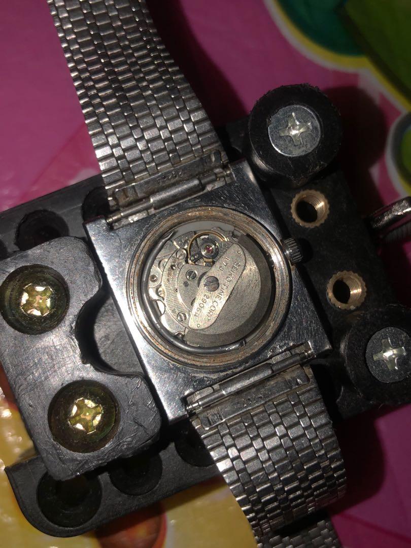 Vintage Seiko 5 Unisex 2906a movement Rectangle Tank, Men's Fashion,  Watches & Accessories, Watches on Carousell