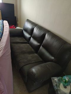 (Category: ) located in . Submitted by vanclaus (Listing ID 1145631488, Image 1). Description: .
