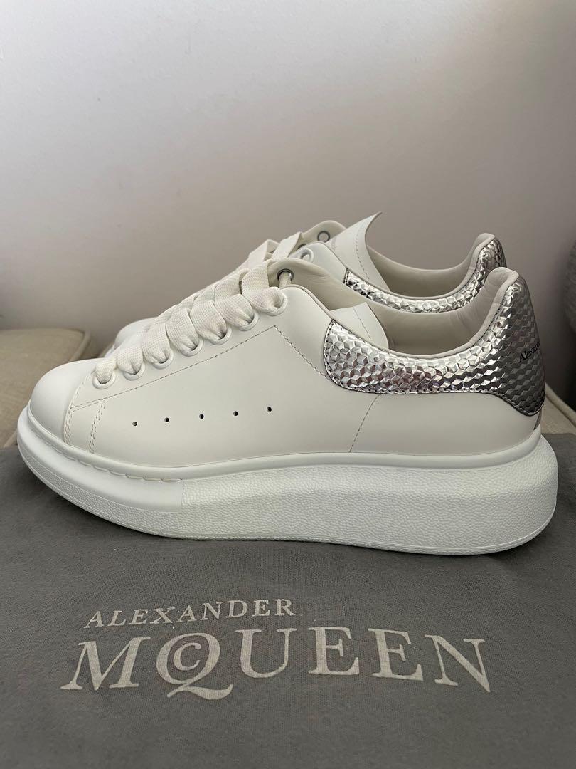 Mcqueen sale white sneaker