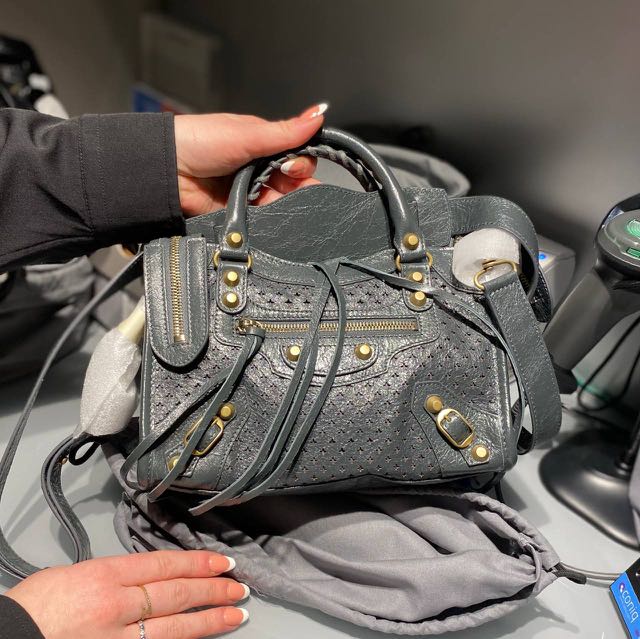 Balenciaga city bag best sale authenticity