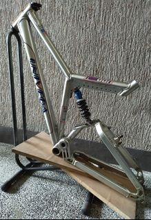 CLASSIC Mt bike frame , with shocks, 26er