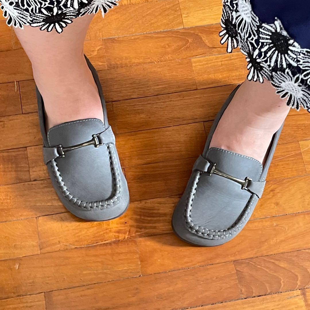 Comfy leather loafers, Women's Fashion, Footwear, Loafers on Carousell