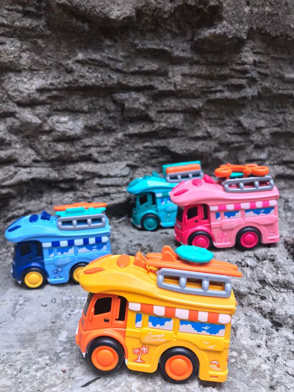 Cruzer Roadstar Station Wagon Toys Kingdom Toys Collectibles