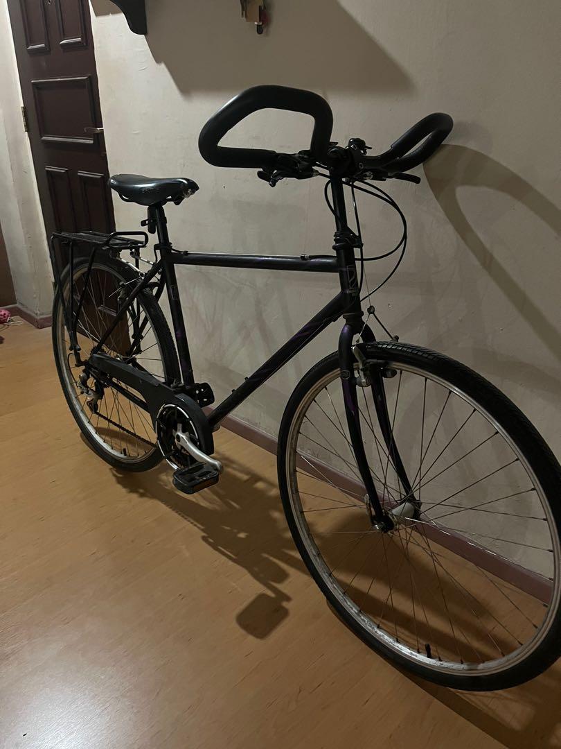 Diamondback best sale touring bike