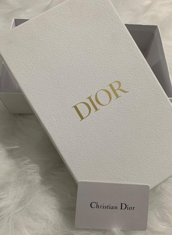 Dior Box Packaging (25 * 15 * 5cm) (Category: Luxury Accessories) located in Manila. Submitted by designerarchives.ph (Listing ID 1145755853, Image 3). Description: Box & Card included Add 200 for authentic dior ribbon 10-15 days ETA Downpayment is required Accepting bulk orders!.