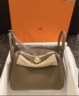 (Category: ) located in . Submitted by luxamour (Listing ID 1145733142, Image 1). Description: .