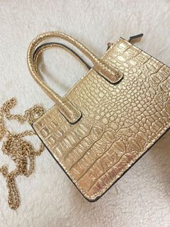 (Category: ) located in . Submitted by thecassandrashop (Listing ID 1145719050, Image 1). Description: .
