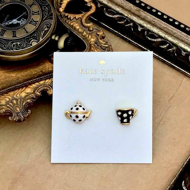Kate Spade New York Alice in Wonderland Teacup Stud Earrings, Women's  Fashion, Jewelry & Organisers, Earrings on Carousell
