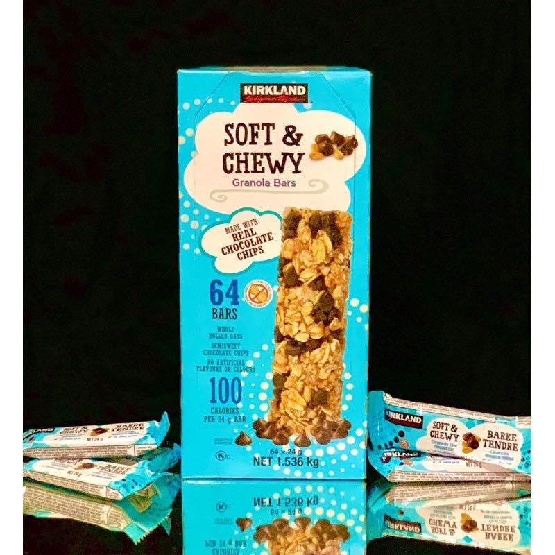 Kirkland Soft & Chewy granola bars (Category: Other Food & Drinks) located in Manila. Submitted by kylier27 (Listing ID 1145729616, Image 2). Description: sold per bar buy 10bars + 1 free.