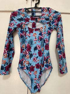 (Category: ) located in . Submitted by allprelovedbysandra (Listing ID 1145639780, Image 1). Description: .