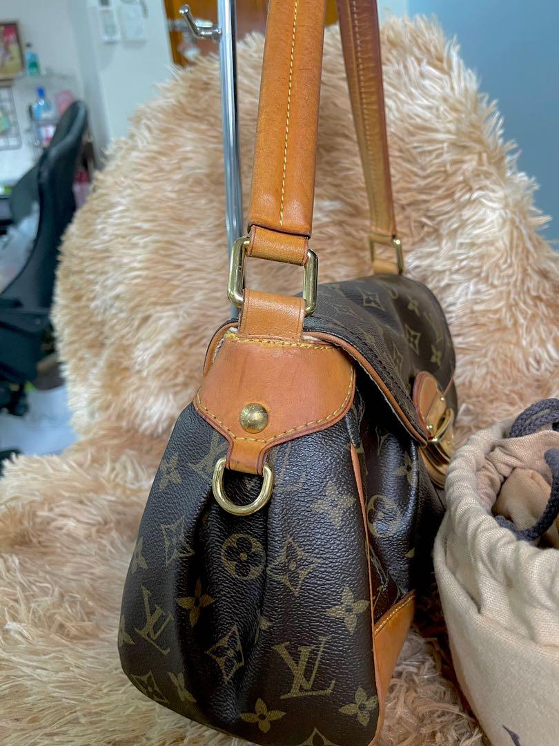 At Auction: Louis Vuitton, LOUIS VUITTON BEVERLY MM HANDBAG MONO