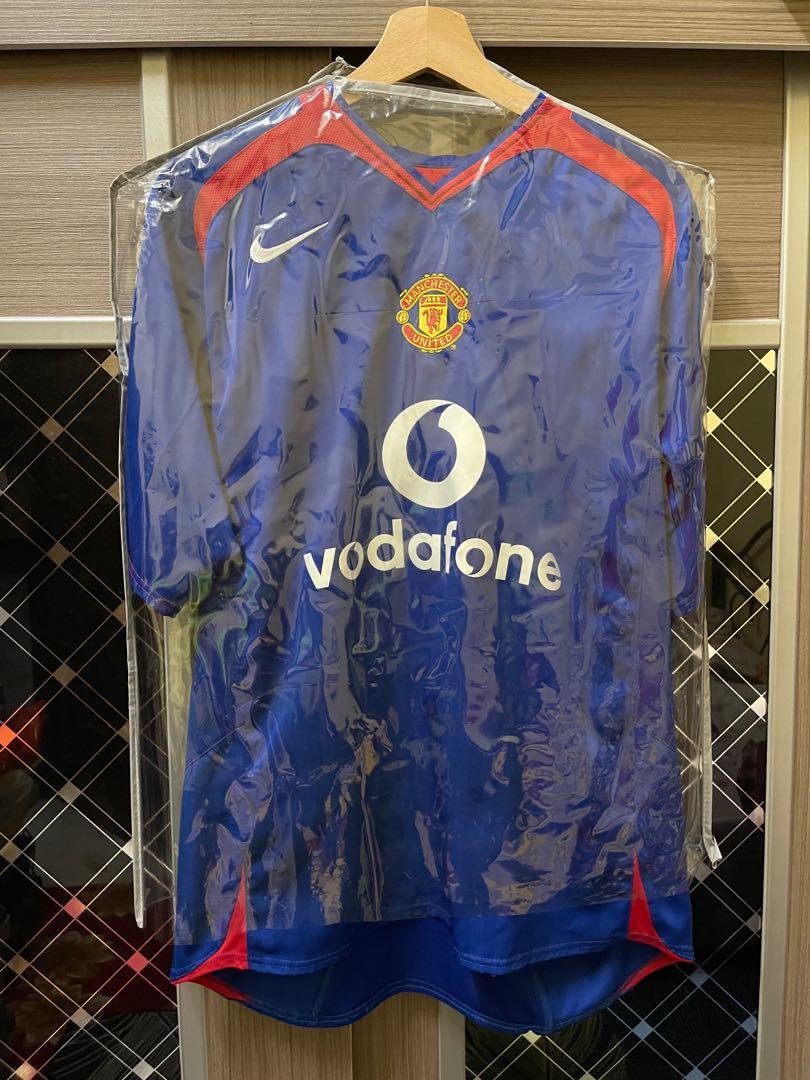 Manchester United Away (2005-2006), Men 