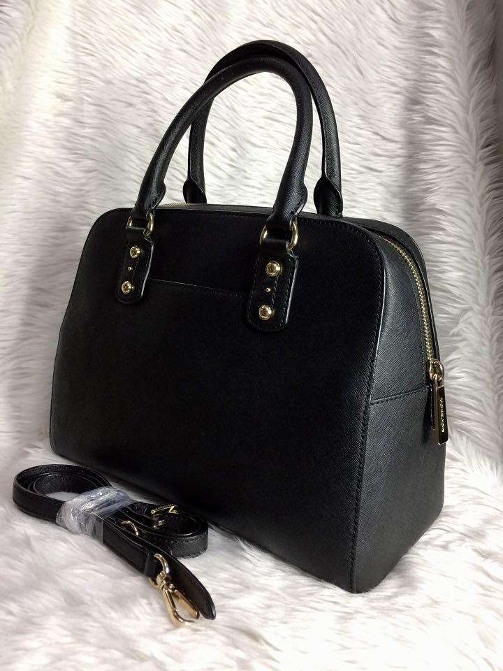 Michael kors doctor bag black deals