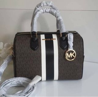 (Category: ) located in . Submitted by janelovebagswatchesshoesph (Listing ID 1145620418, Image 1). Description: .