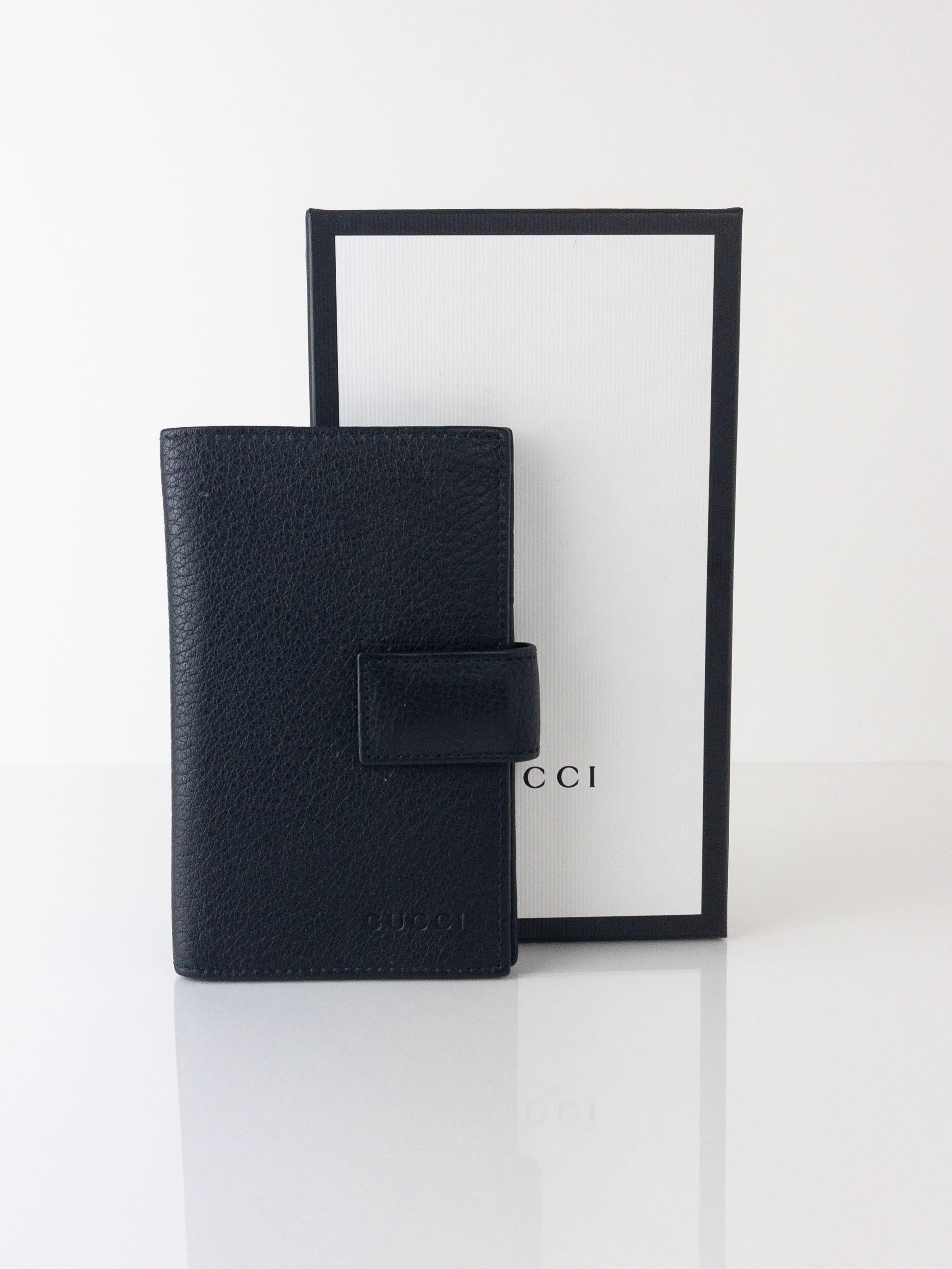 DISCOUNT NEW GUCCI SNAP TRIFOLD WALLET BLACK Men s Fashion Watches Accessories Wallets Card Holders on Carousell