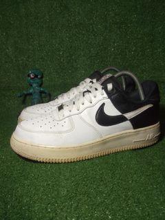 Nike Air Force 1 Low Flax (Second), Fesyen Pria, Sepatu , Sneakers di  Carousell