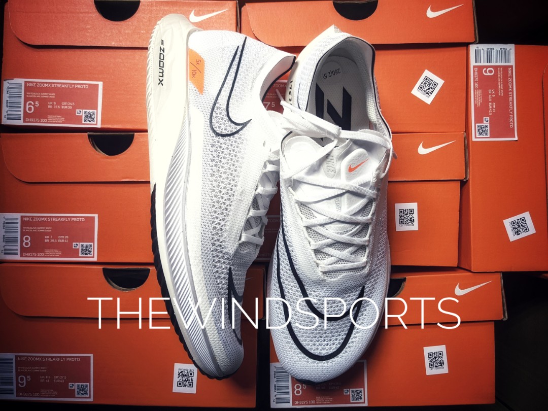 Nike ZoomX Streakfly Proto, 女裝, 鞋, 波鞋- Carousell