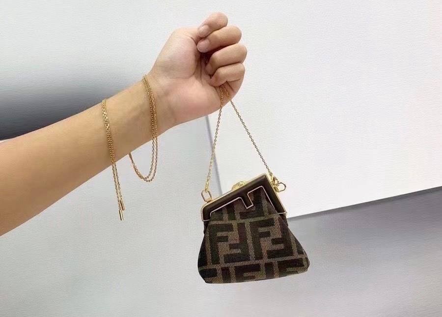 PREMIUM QUALITY Fendi MINI BAG Women s Fashion Bags Wallets Cross body Bags on Carousell