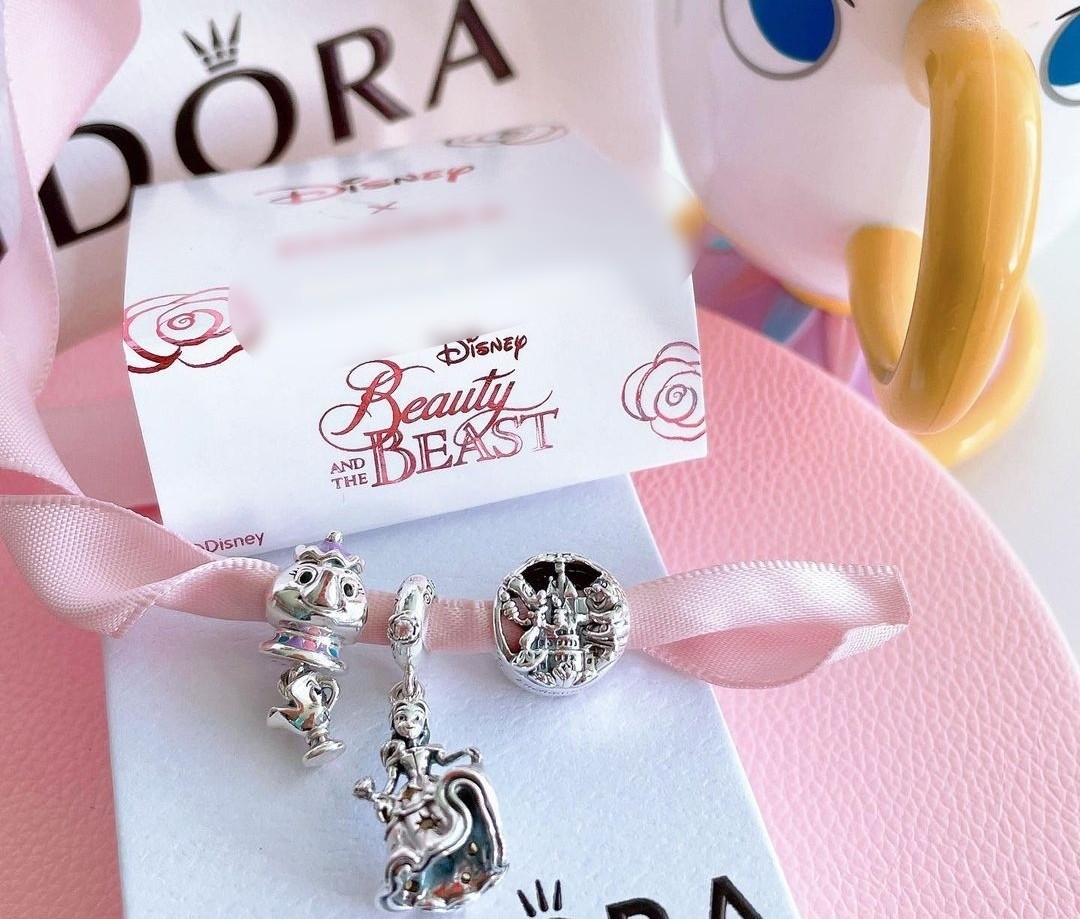 Pandora : Disney Beauty and The Beast Mrs. Potts and Chip Dangle Charm