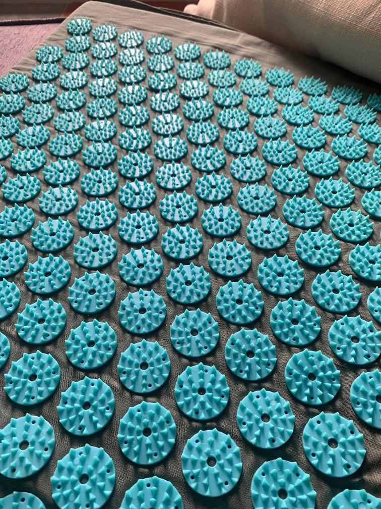 Shakti Mat Muscle Release Acupressure, Sports Equipment, Exercise